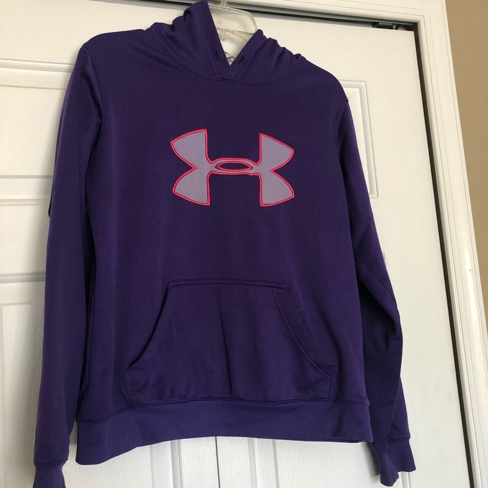 Under armour sweatshirt